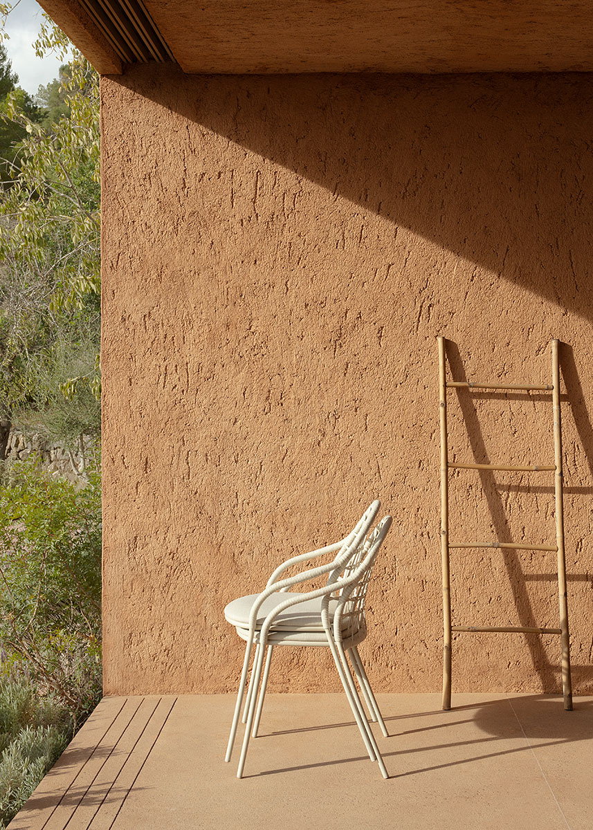  stackable outdoor chairs: an ode to functionality