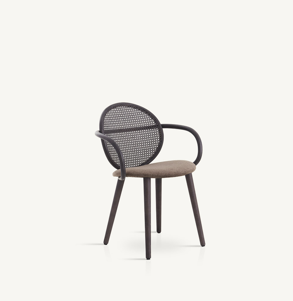 loop dining armchair with solid wood legs