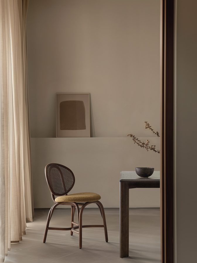  loop dining chair